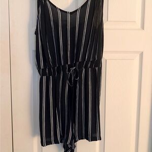 Derek Heart Black and White Vertical Stripe Top